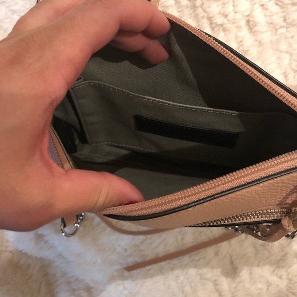 Pink Crossbody - Picture 5 of 9